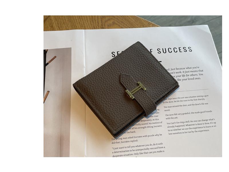 Genuine Leather Women's Short Wallet - 2026 Stylish High-End Multifunctional Card Holder & Coin Purse