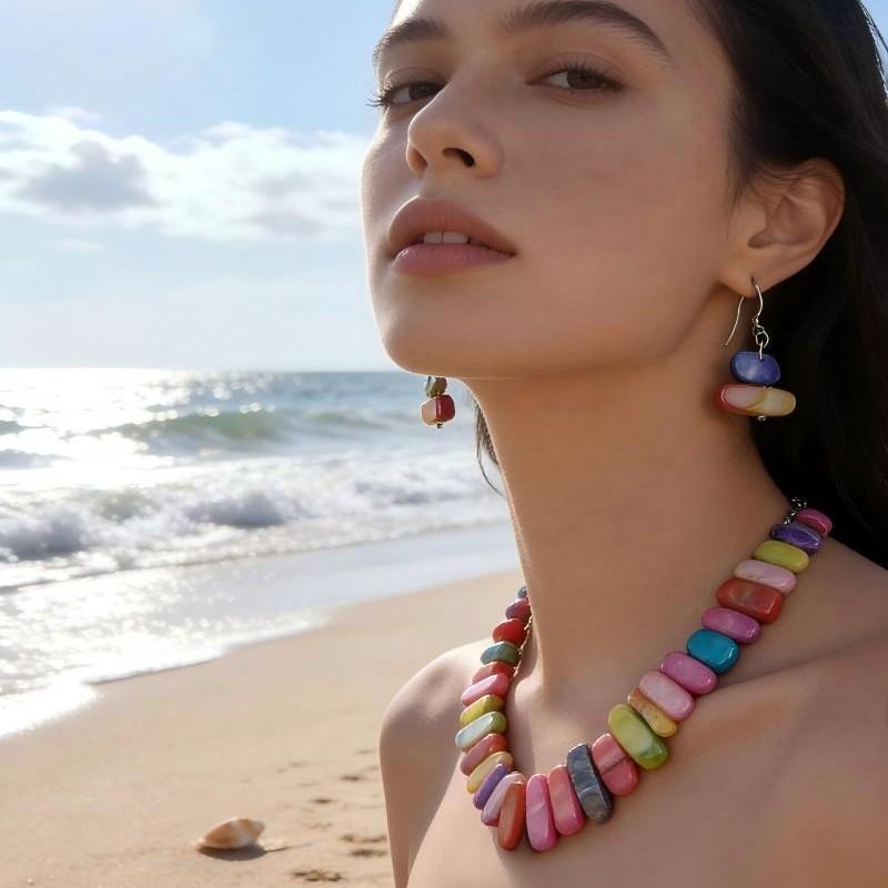 Simple Design Sense Island Style Color Shell Necklace Women'S Vacation Earrings Beach Summer Color Shell Collarbone Chain