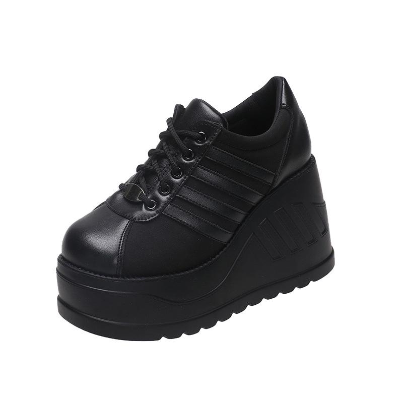 Autumn Women's Plus Size Sneakers: Thick Sole, Korean Style, Height-Boosting Casual Shoes