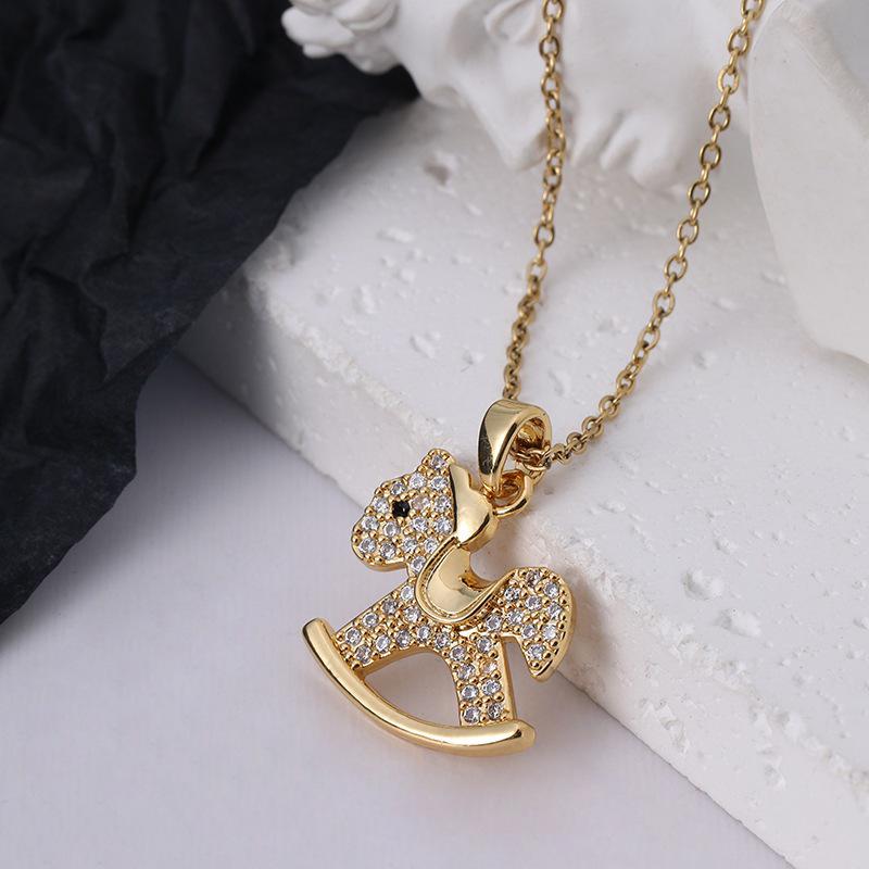 Fashionable Heart Titanium Steel Necklace: Women's Clavicle Chain, Hip Hop Style, Niche Design.