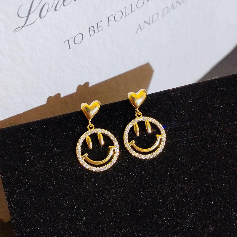 Earrings  Smiling Face  Earrings  New Style  Love  Earrings  Earrings  Women's Temperament  Painless Mosquito Coil Ear Clips