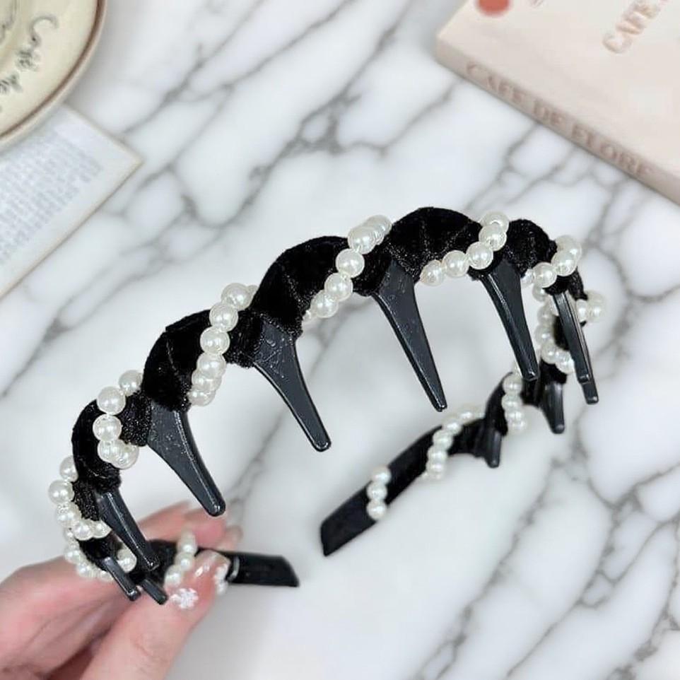 Retro Velvet Non-Slip Pearl Headband - Height-Increasing & Versatile with Teeth