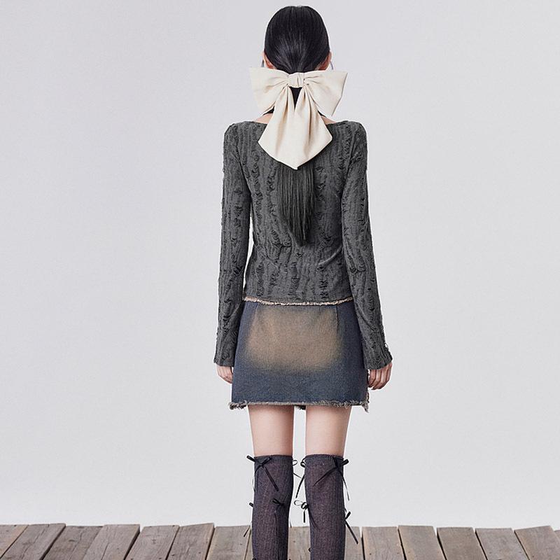 Wasteland Style Halter Long-Sleeve T-Shirt - Dark & Edgy 2024 Edition