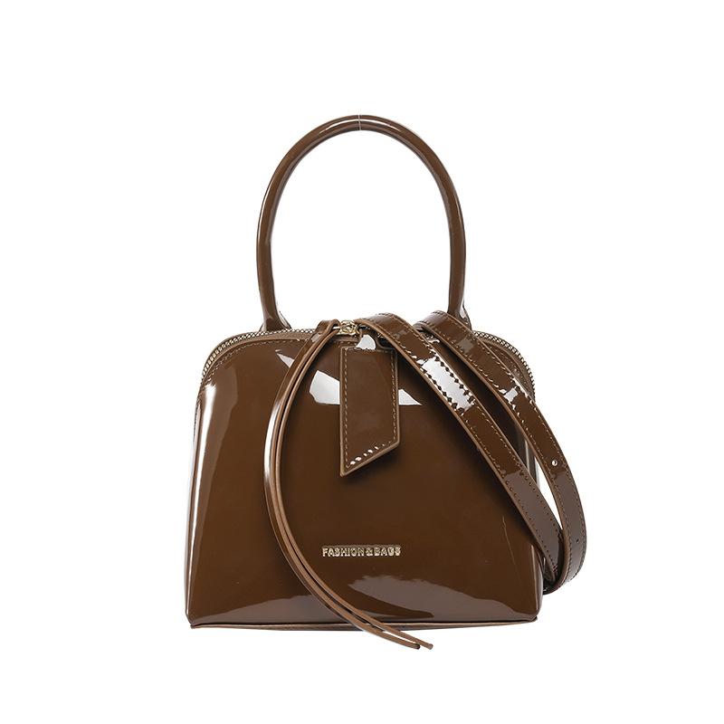 Handbag: Fashionable Commuter Bag, Single Shoulder Strap Crossbody Bag, Shell Bag
