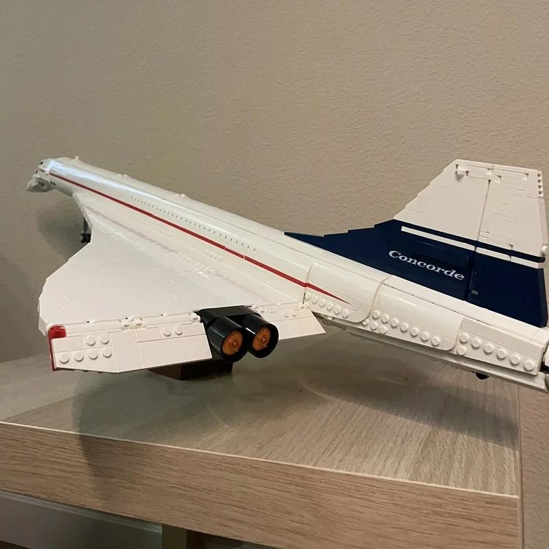 2083pcs Concorde Passenger Aircraft Large Creative Decoration Puzzle Building Blocks Toy Gift