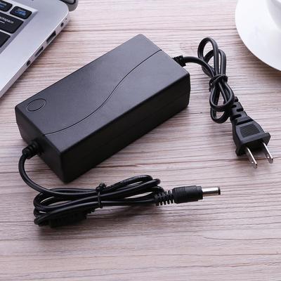 Příslušenství k notebookům – Adaptéry a baterie pro notebooky