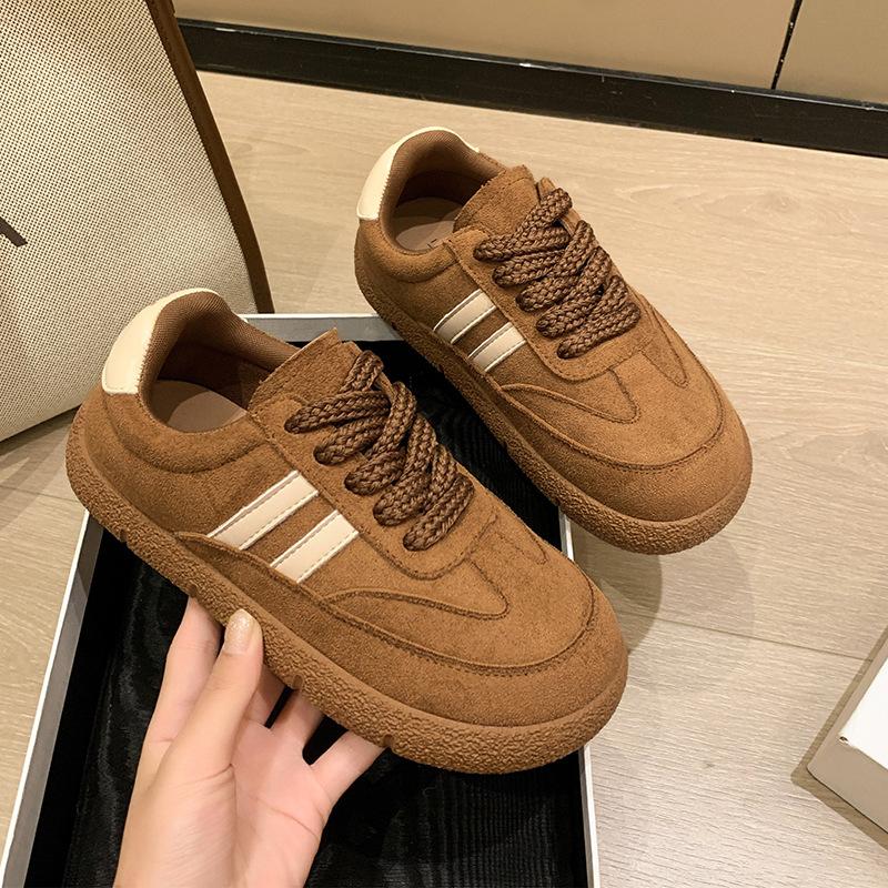 Europese dikke zool imitatieleer Duitse trainingsschoenen dames 2025 herfst nieuw high-end Hong Kong stijl retro casual board schoenen sportschoenen