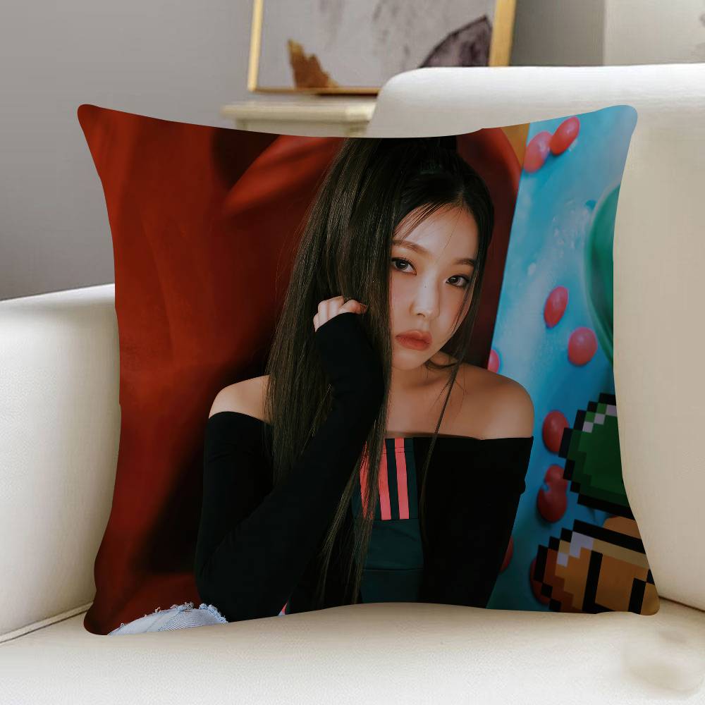 

K-Kyujin Певец HD Подушка Подарок Украшение для дома и офиса Спальня Диван Чехол для подушки для автомобиля 45x45 12x12Inch