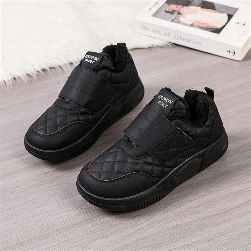 Black sneakers women's autumn and winter leather surface waterproof 2025 new casual non-slip work shoes kitchen work is not tired