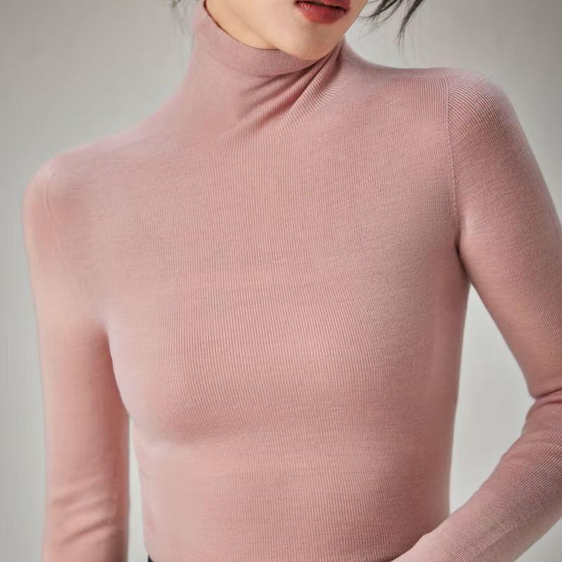 Women's 100% Fine Wool Turtleneck Sweater - Seamless, Machine Washable, Slim Fit for Autumn & Winter
