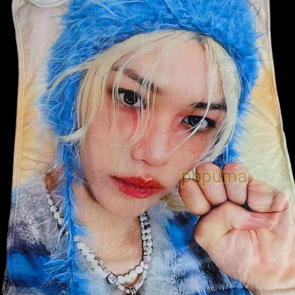 [USED] Stray Kids Felix Blanket Throw