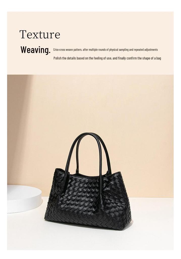 Borsa a Spalla Intrecciata a Forma di Raviolo di Nicchia di Alta Gamma Primavera/Estate - Design Semplice, alla Moda Sotto l'Ascella
