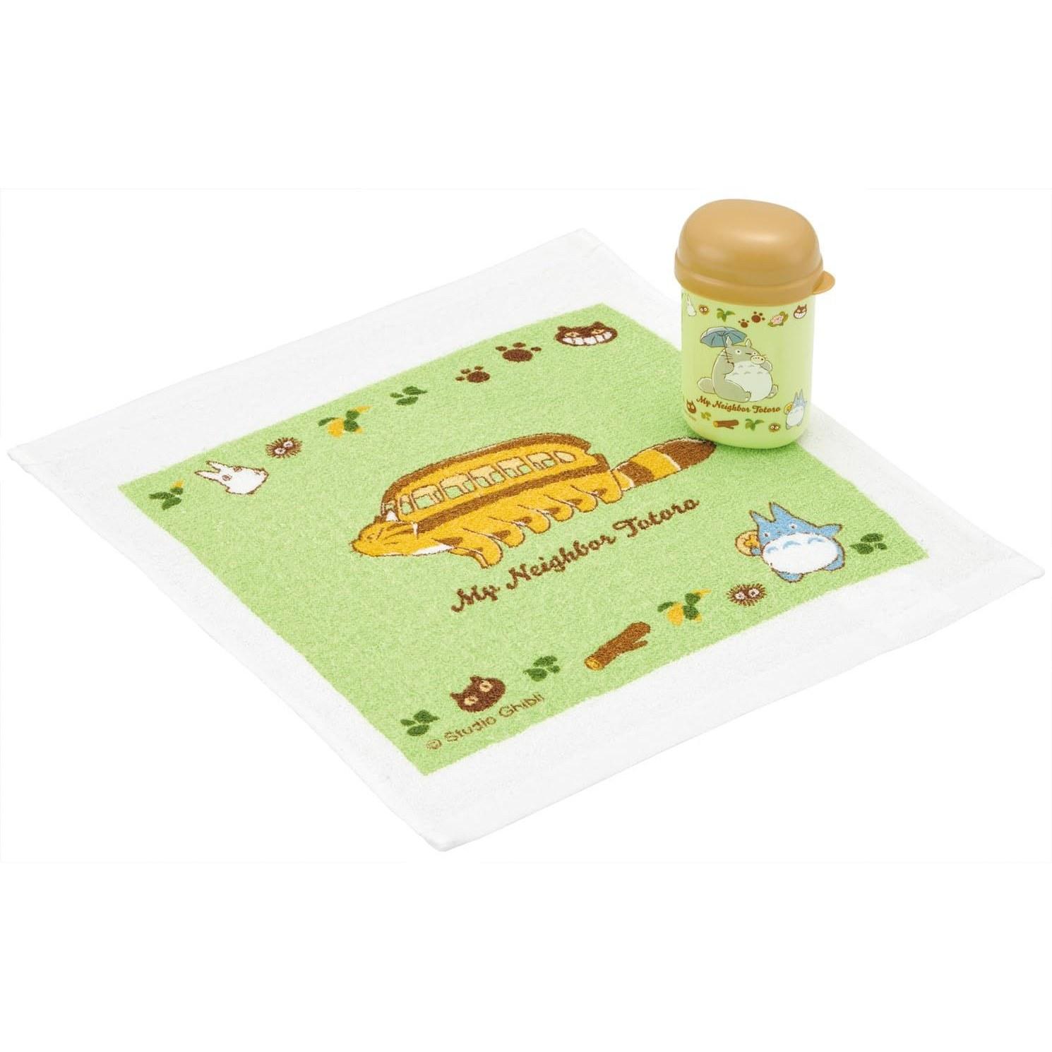 Skater Oshibori Set Case Made Japan Ghibli My Neighbor Totoro Catbus OA4-A