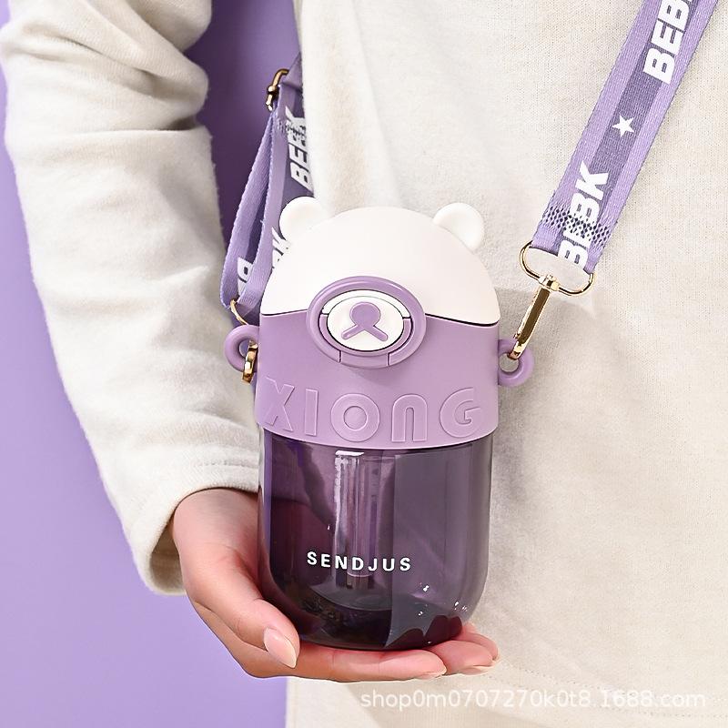 Water bottle bear plastic cup elastic cover with straw water cup children's kettle crossbody strap student cup straw cup portable