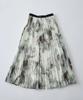 KASANE Marble Paint Pleated Skirt Ivory