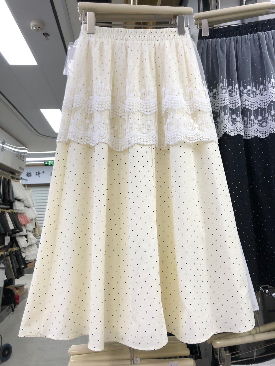 

Юбка в горошек в студенческом стиле, женская юбка-зонтик с кружевом, уменьшающая возраст, сладкая, прикрывающая мясо и показывающая худобу One size