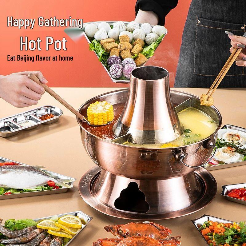 Traditional Charcoal Mandarin Duck Hot Pot 34cm (5-8 people)