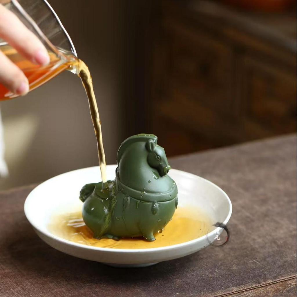 Yixing Zisha Green Horse Tea Pet Ornament for Wealth and Success