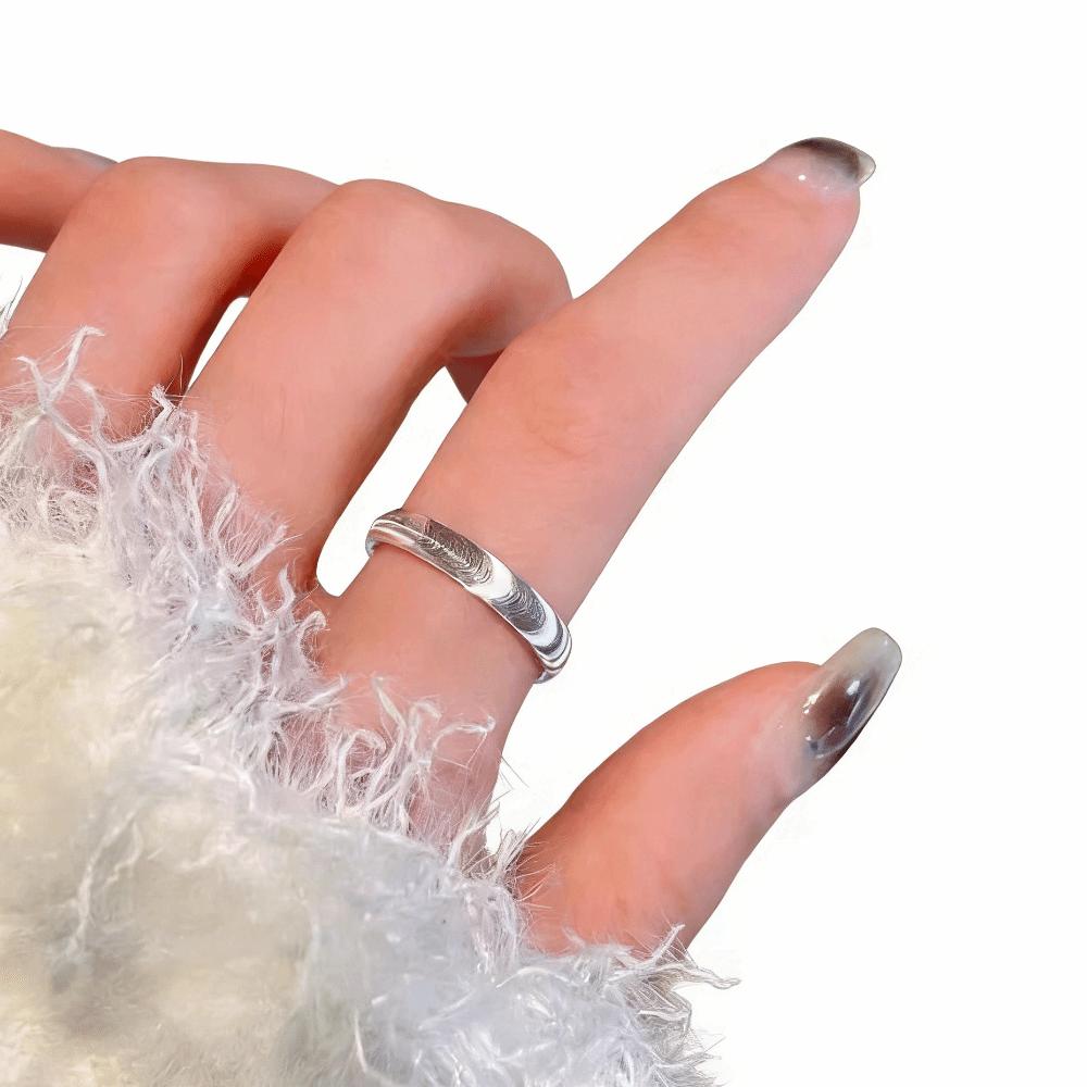 Light Luxury Couple Titanium Steel Ring Simple Valentine's Day Gift Cat Eye Plain Ring  Girls