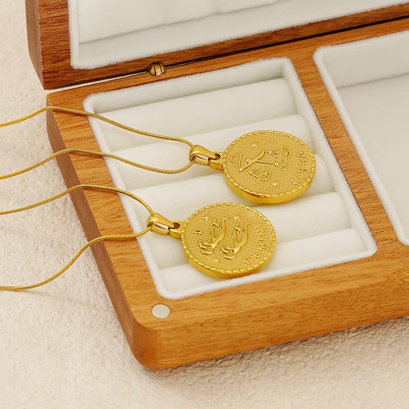 2026 Retro Round Brand Constellation Pendant Plated 18K Twelve Constellation Necklace Women's High Sense Does Not Fade