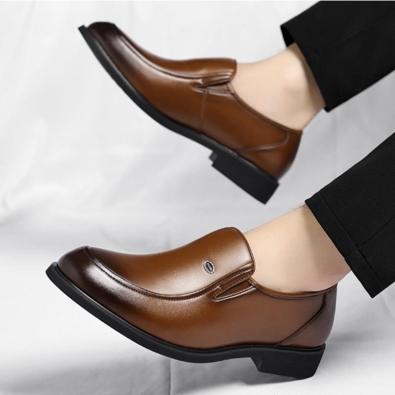 High Quality Men's Dress Shoes British Style Business Men's Casual Leather Shoes Luxury Designer Wedding Shoes Zapatillas Hombre