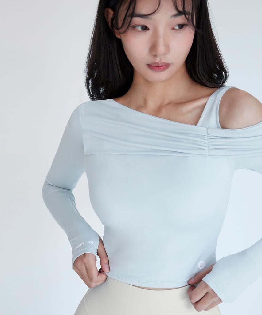GRANDE LINE Shirred One-Shoulder Long Sleeve