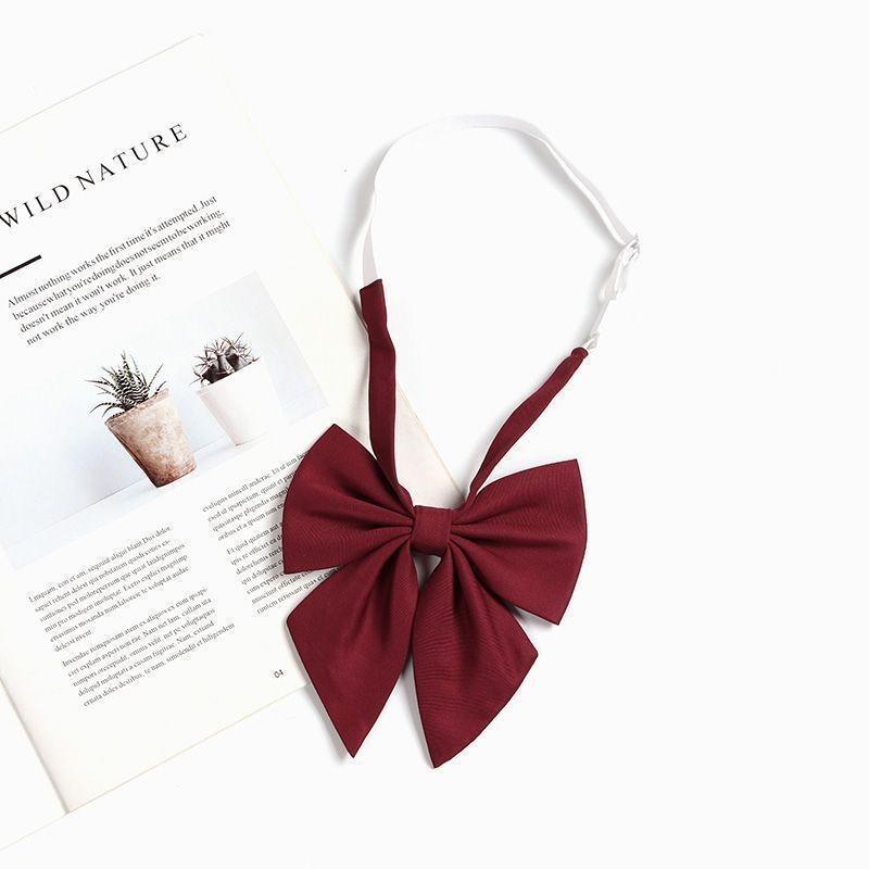 Silk Kids Tie With Striped Pattern For Graduation And School Events