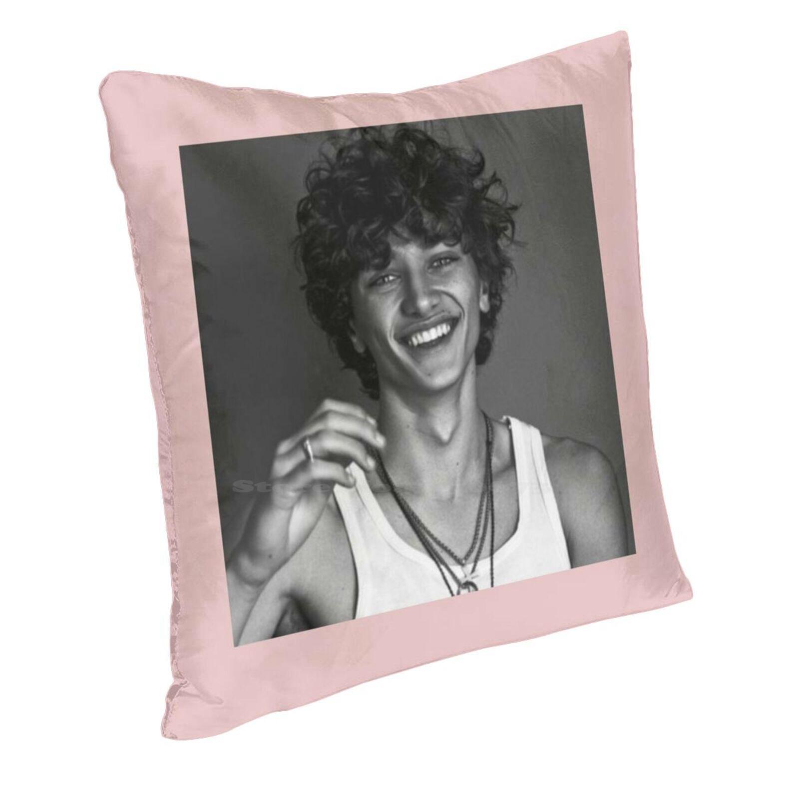 Gavin Casalegno Jeremiah Fisher Soft Comfortable Pillowcase The Summer I Turned Pretty Jeremiah Fisher Conrad Fisher Team Peach skin 18*18(CM)-1Pcs