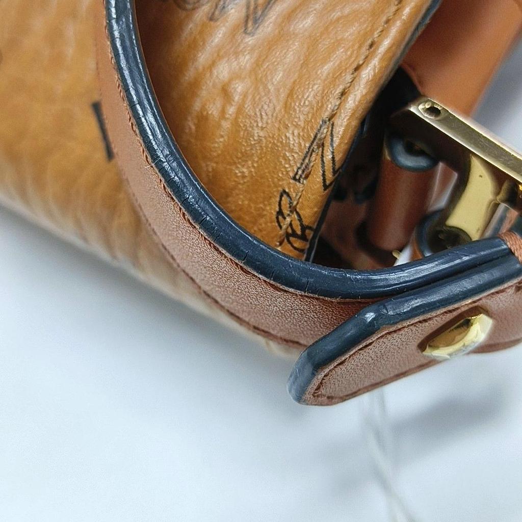 [Pre-Owned] Pasetia Visetos Monogram Coated Canvas Crossbody Bag - Good #174GKR9