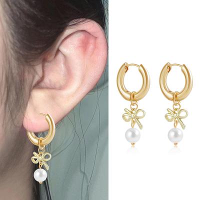 Pearls and Bowknot/Flower Hoop Earrings Eye Catching Ear Rings Ornament Fashion Accessory for Parties and Casual Wear
