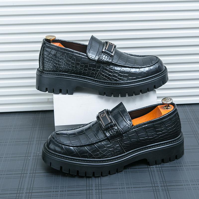 

Прилив Британский стиль мужские однопедальные мужские повседневные кожаные туфли ленивые новые мужские круглоголовые кожаные туфли повседневные на толстой подошве для ног 38