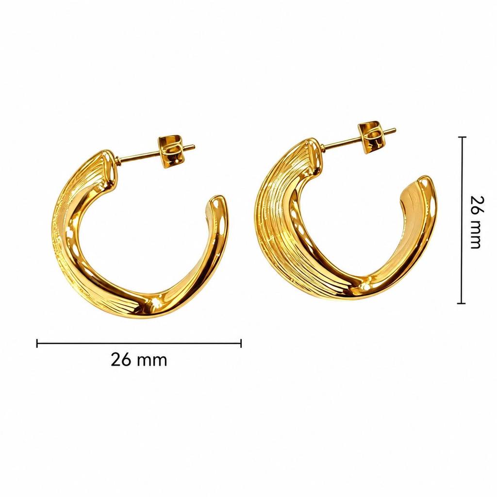 Trendy Stainless Steel C-Shaped Stud Earrings: Simple and Exquisite European & American Style