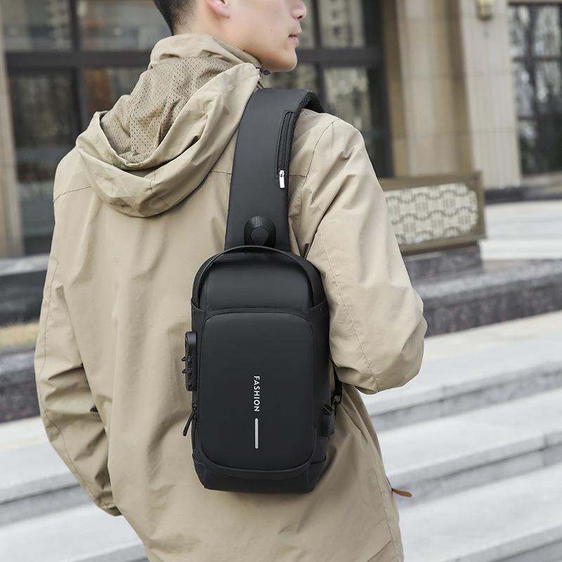 Borsa a tracolla antifurto da uomo per moto - Borsa da petto casual estiva a spalla singola con lucchetto a combinazione