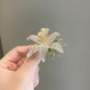 Elegant Diamond Lily Flower Brooch - High-End Versatile Lapel Pin Accessory