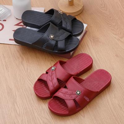 Infradito Casual da Donna Primavera-Estate: Ciabatte da esterno in PVC con tacco basso