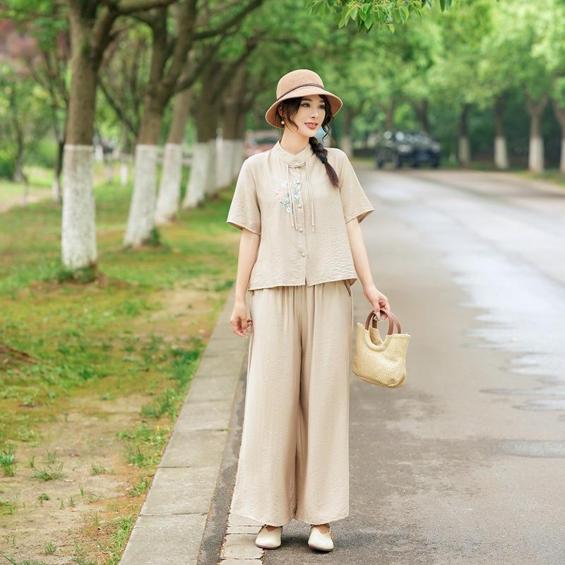 

Женский этнический ретро комплект из двух частей из рами и хлопка с льняной отделкой, 2025 XXXL (recommended for 135-150 jin) хаки