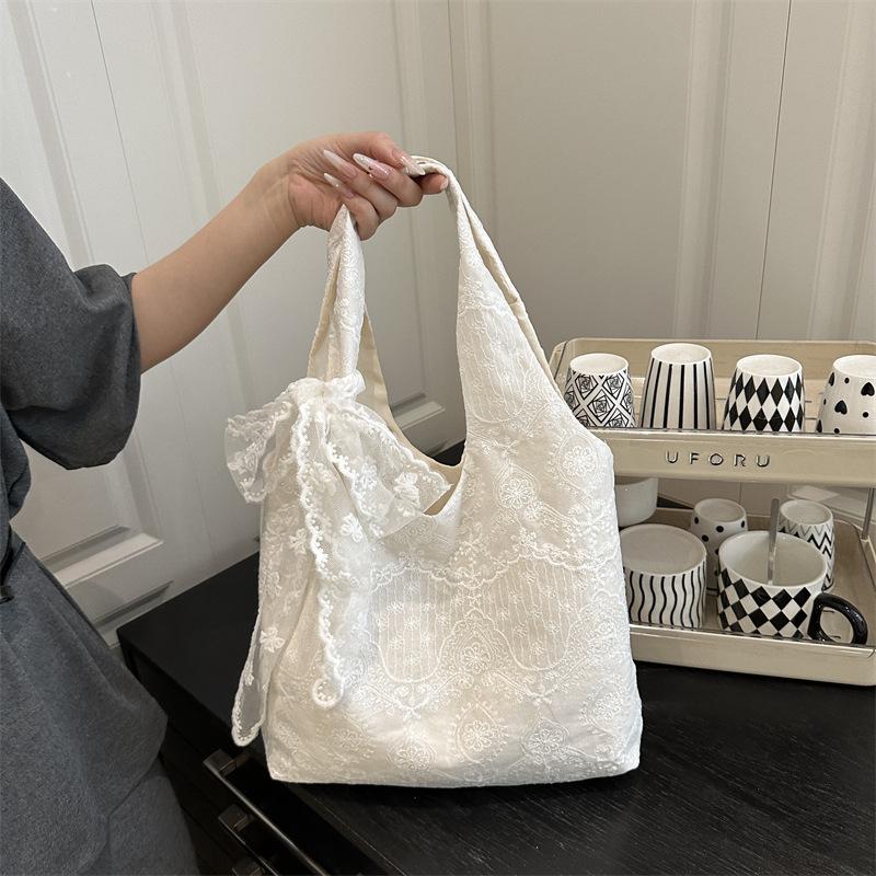 Gentle Korean Version Ins Versatile Casual Tote Bag Female Personality Student Class Lace Summer New Shoulder Bag