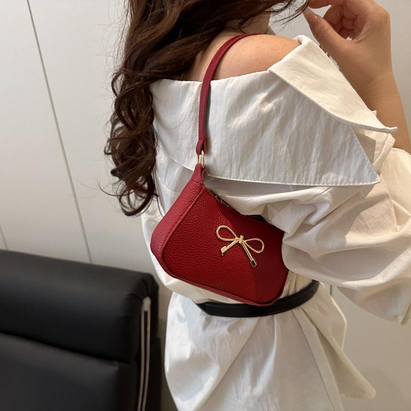 Solid Color Bag Women's 2025 New Niche Summer Fashion Trend Underarm Bag Casual Foreign Style Shoulder Messenger Bag