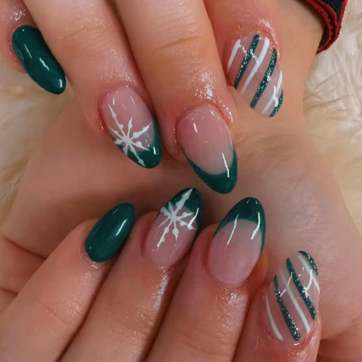 Christmas Green French Striped Snowflake Almond Press-on Nails - 30 Pieces Glue Type