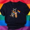 Stolz Waschbär Shirt, Lustiges Müll Panda Eiskaffee Trinkendes T-Shirt, LGBTQ Pride Monat Geschenk, Regenbogen Pride Tier T-Shirt
