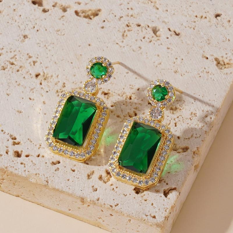 New 2025 Green Color Women Earrings Geometric Statement Korean Fashion Crystal Elegant Dangle Earrings Aretes De Mujer Modernos