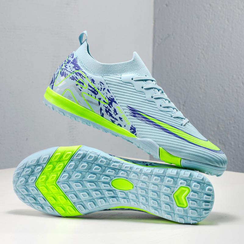Children's Football Studded Shoes for Boys and Girls in Middle and Primary School