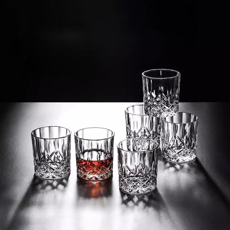 6 Stück geprägtes Glas dickwandiges transparentes Whiskey-Glas Haus-Whiskey-Glas Baijiu-Glas Feiertags-Geschenkset Cocktail-Weinglas