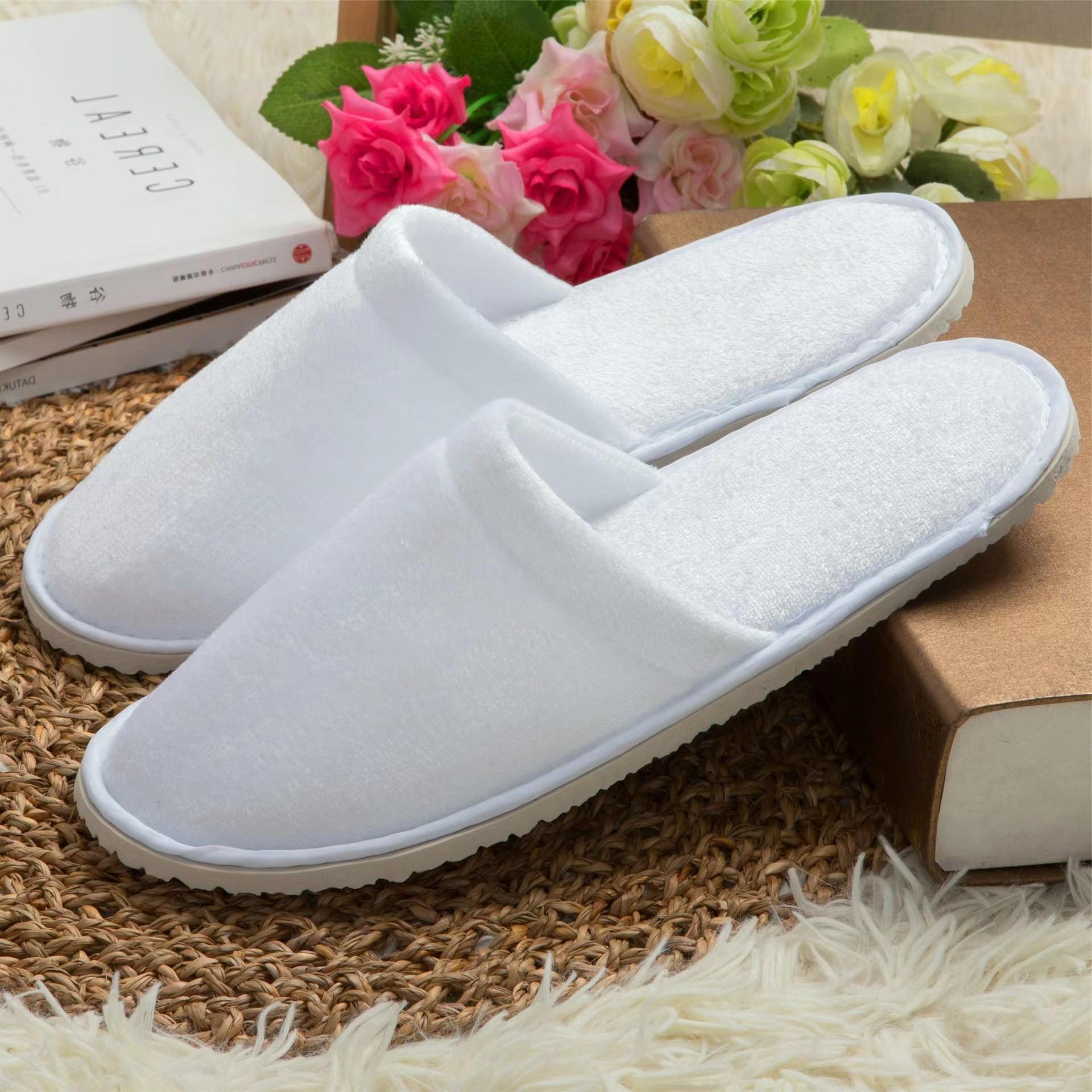 

Одноразовые тапочки для путешествий в гостинице, гигиенические тапочки для вечеринок, для дома, для гостей, для мужчин и женщин, унисекс, с закрытым носком, для салонов, для проживания в семье One Size белый