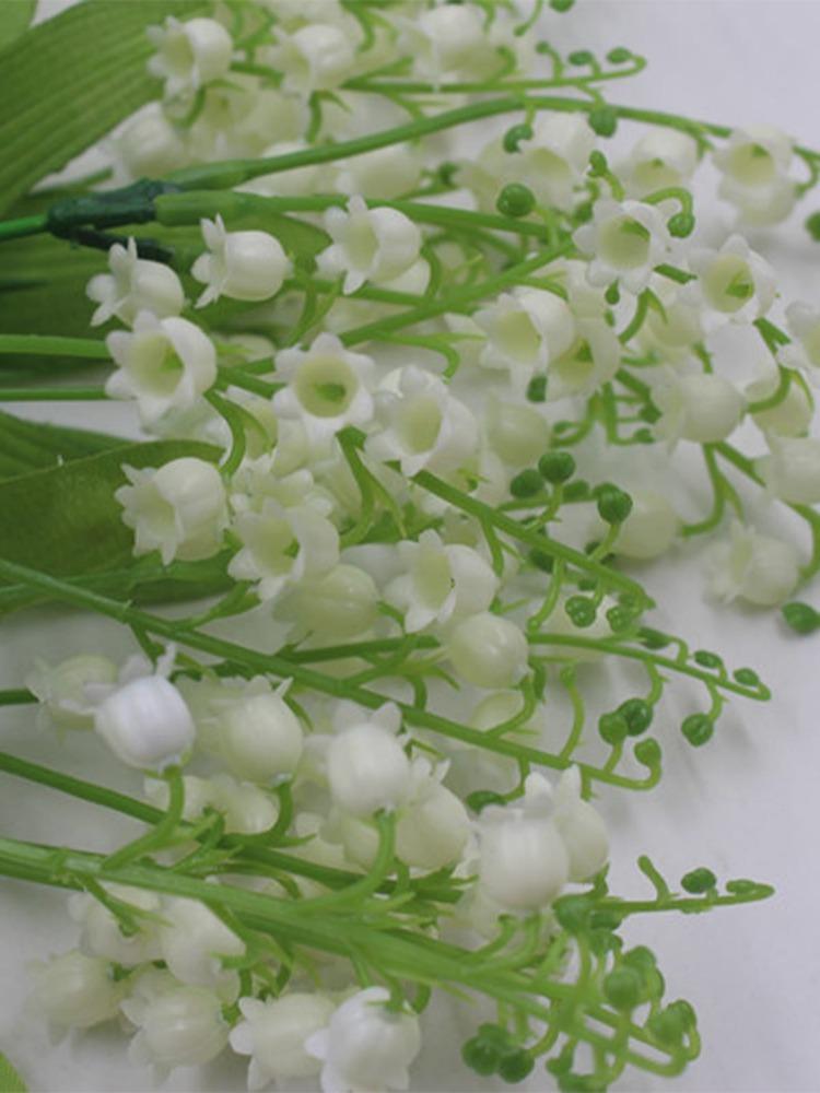 3Pcs Campanula Artificial Flowers Plastic and Silk Cloth Fake Flowers for Home Wedding Decoration