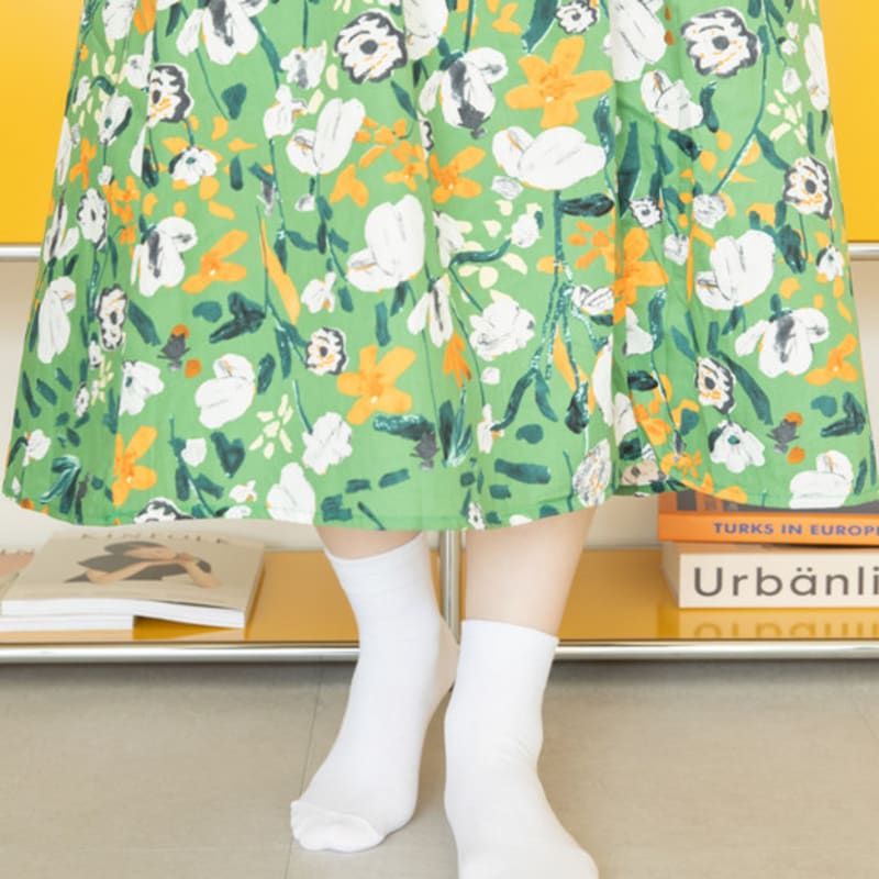 SNOOZY Cotton Middle Socks - White