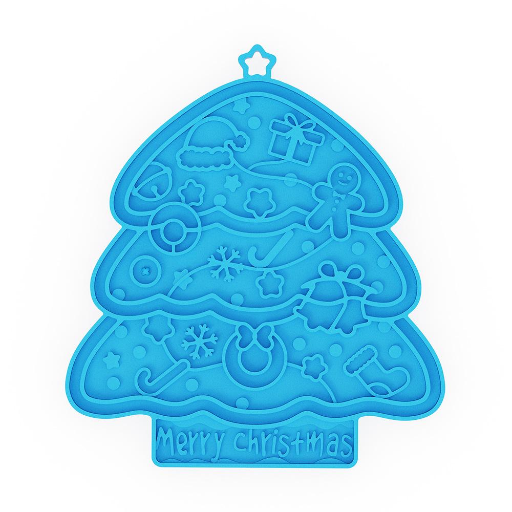 Christmas Tree Shaped Portable Eco-friendly Solid Durable Food-grade Silicone Pet Lick Mat Slow Feeder Food Bowl for Cats Dogs