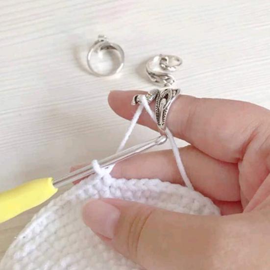 Unisex Retro Adjustable Phoenix Shape Yarn Knitting Accessory Open Finger Ring