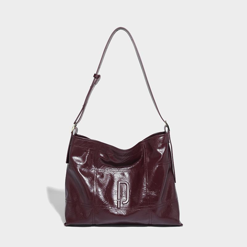 

Женская сумка-тоут высокого класса 2024 года для спорта и отдыха, переносная модная сумка через плечо без учета гендерных различий шоколадный