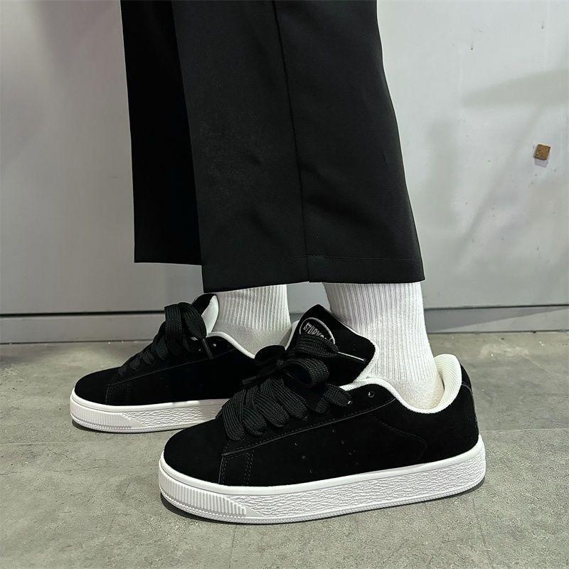 Bread shoes flip fur retro low-top board shoes male and female students versatile couple casual shoes